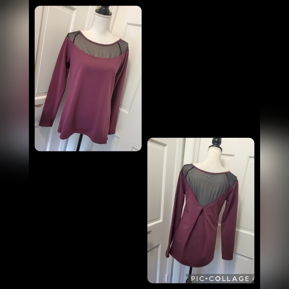 The North Face Vision Long Sleeve Mesh Dry Knit Athlesiure Top Size SP